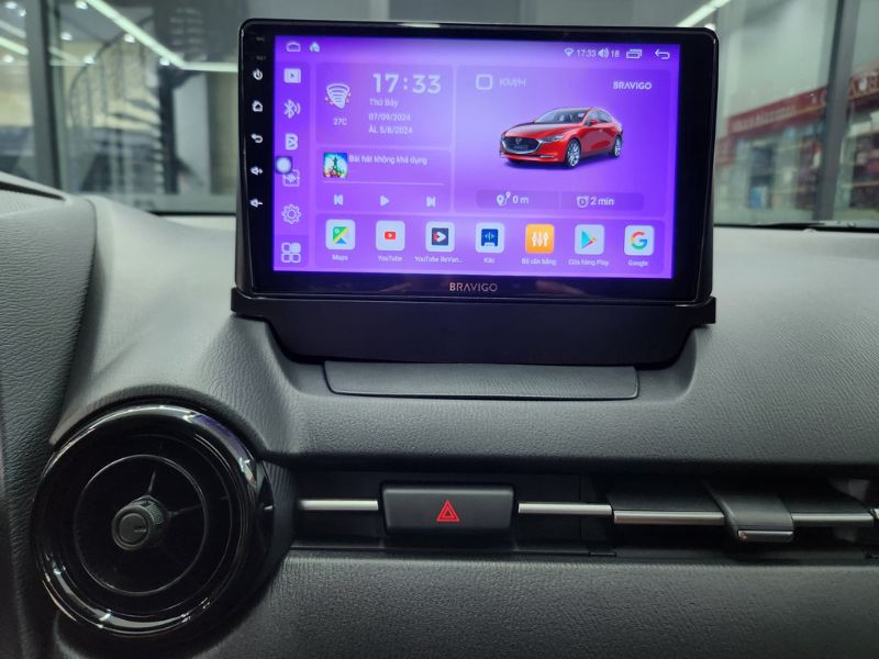 Màn hình Android ô tô giá bao nhiêu?